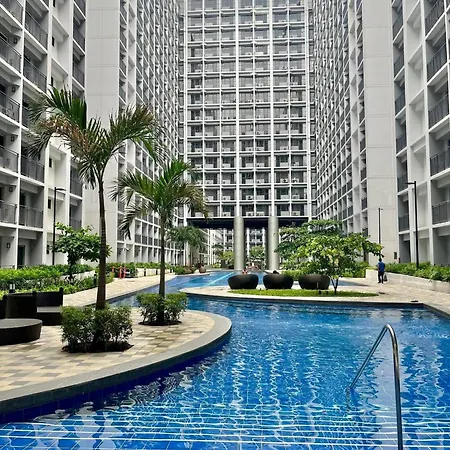 Condo Near Mall Of Asia, Smx And Moa Arena